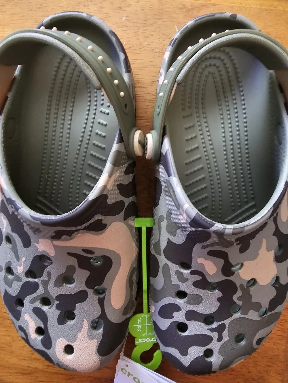 Crocs Classic Clog Kids J4 Camo Snap Backstrap Cargo Multi Green